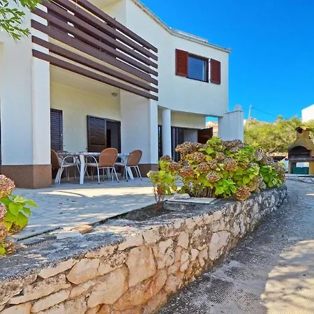 Seaside House Slatine, Ciovo - 748 Дом отдыха *