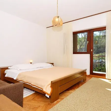 Seaside House Slatine, Ciovo - 748 Дом отдыха