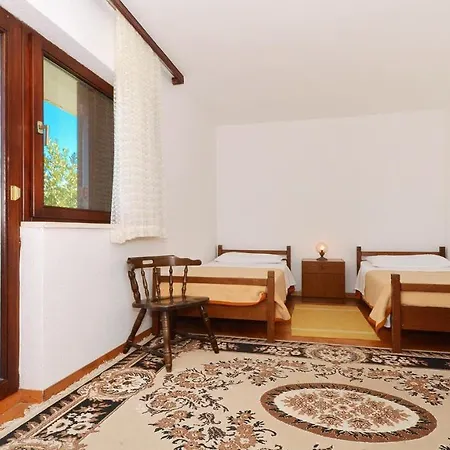 Seaside House Slatine, Ciovo - 748 Дом отдыха